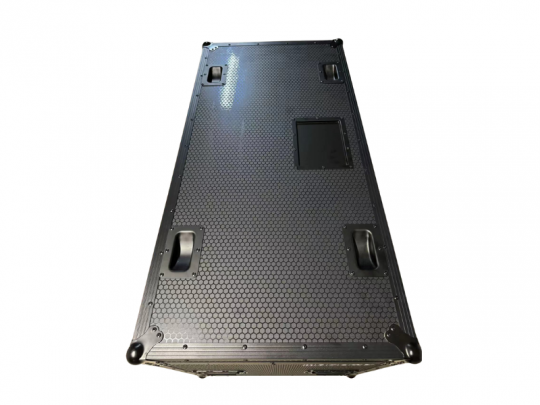 Unilumin URMIII 2.6 MK2 Pro LED Case (Neuware) – black rectangular wheeled case with hexagon-patterned surface and reinforced corner bumpers, top view on a white background.