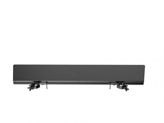 Unilumin Stacking - URMIII Stacking Plattform (Neuware), schwarze Auto-Heckspoiler-Plattform aus Metall, Rückansicht mit zwei stabilen Montagehalterungen an den Enden, freigestellt vor weißem Hintergrund - jetzt für Ihr Fahrzeug kaufen.