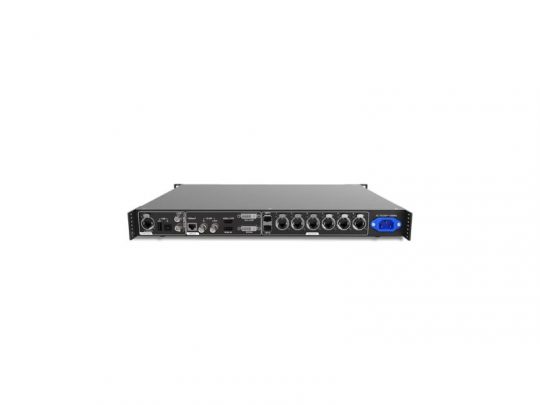 LED-Controller NovaStar MCTRL660 Pro als Neuware, gezeigt aus schräger Perspektive. Das Gerät verfügt über zahlreiche Anschlüsse, Bedienknöpfe und einen markanten blauen Netzanschluss auf der Rückseite. Perfekt geeignet zum Kaufen oder Mieten für professionelle LED-Anwendungen.