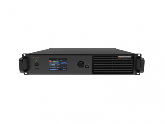 Frontansicht des All-In-One LED-Controllers NovaStar MX30 (Neuware) in Schwarz, rack-montierbar mit Display, Tasten, zentralem Drehregler, Lüftungsschlitzen und Kontrollleuchten - ideal für professionelle LED-Steuerung.